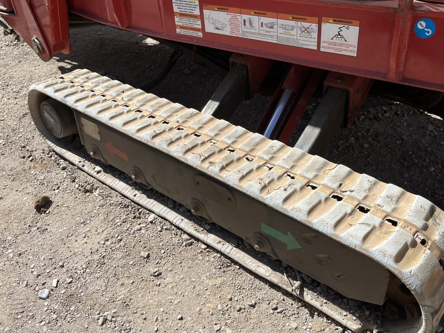 ./imagenes/INVOICE/2019/18006/PLATAFORMA ARTICULADA CMC S25 (37).JPG